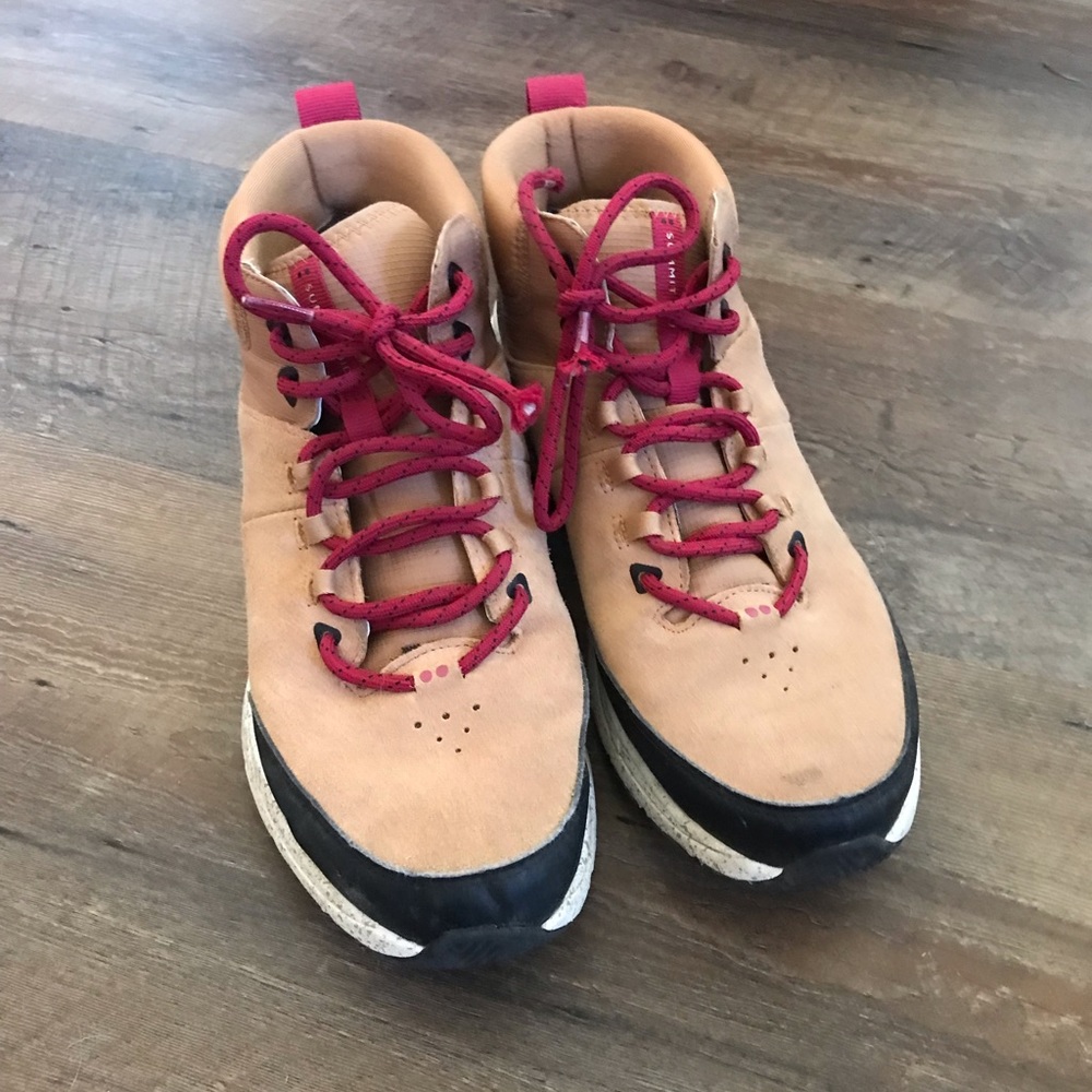 Ryka Summit 9.5W Suede Tennis Shoes
